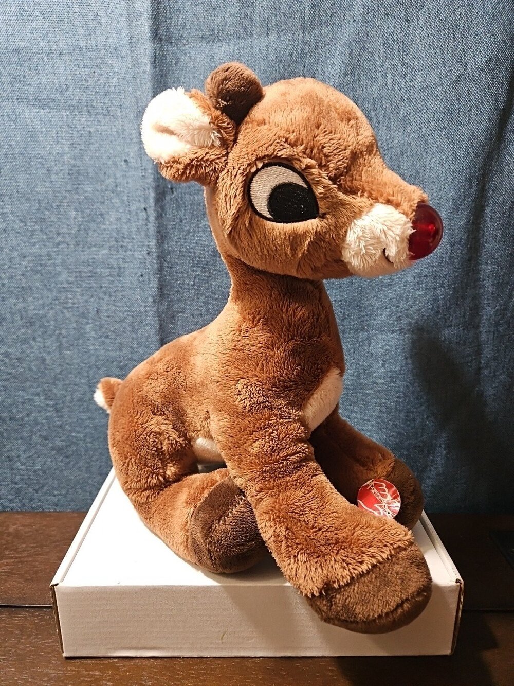 Rudolph the Red-Nosed Reindeer & Hermey the Elf Plush - Picture 9 of 16
